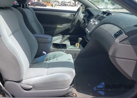 2004 Toyota Camry Solara Se z USA, uszkodzony, nr VIN 4T1CE38P24U785309